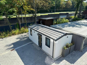 Tinyhouse/Chalet in Köln City vollmöbliert/Klima